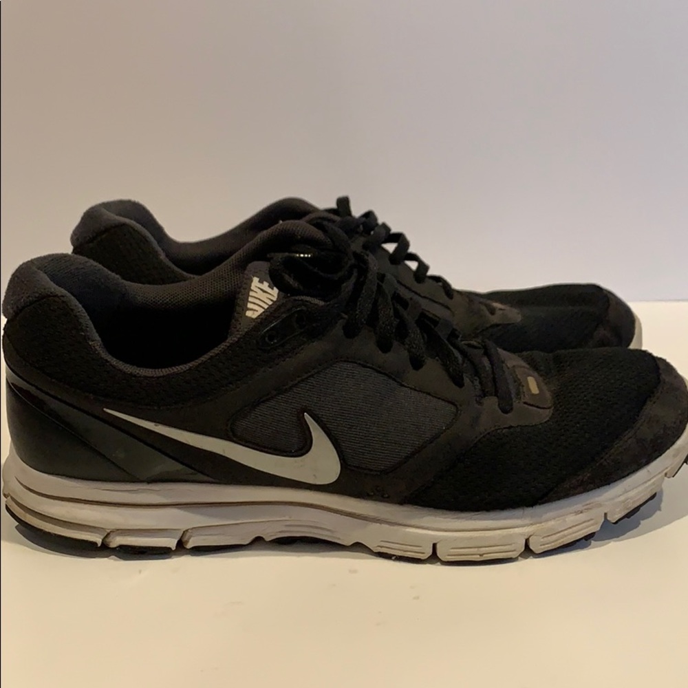 Nike Lunarfly 2 women’s sneakers size 11